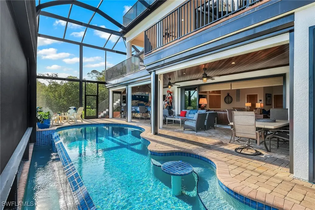 685 Embassy Court Marco Island FL 34145