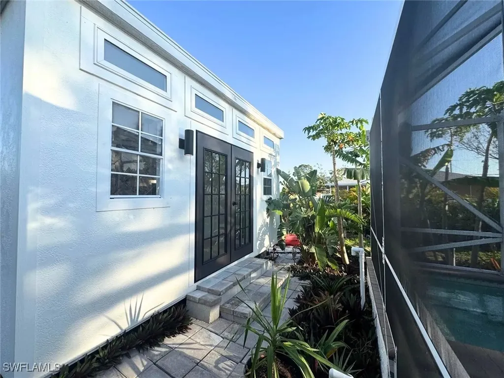 1616 NW 17th Street Cape Coral FL 33993