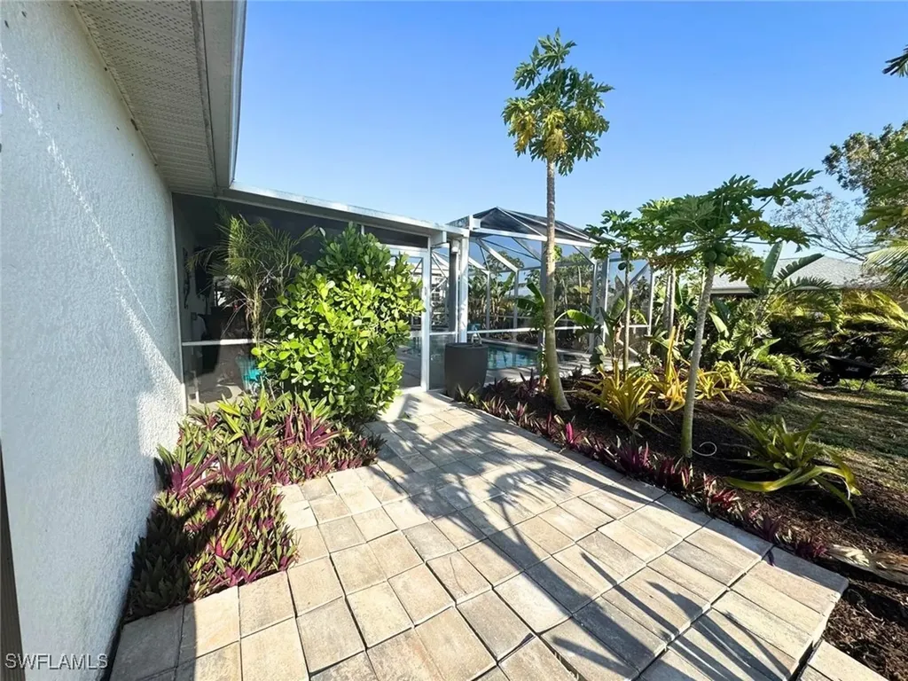 1616 NW 17th Street Cape Coral FL 33993