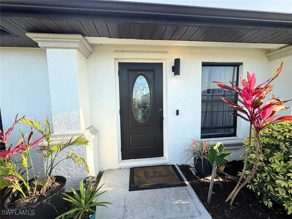 1616 NW 17th Street Cape Coral FL 33993
