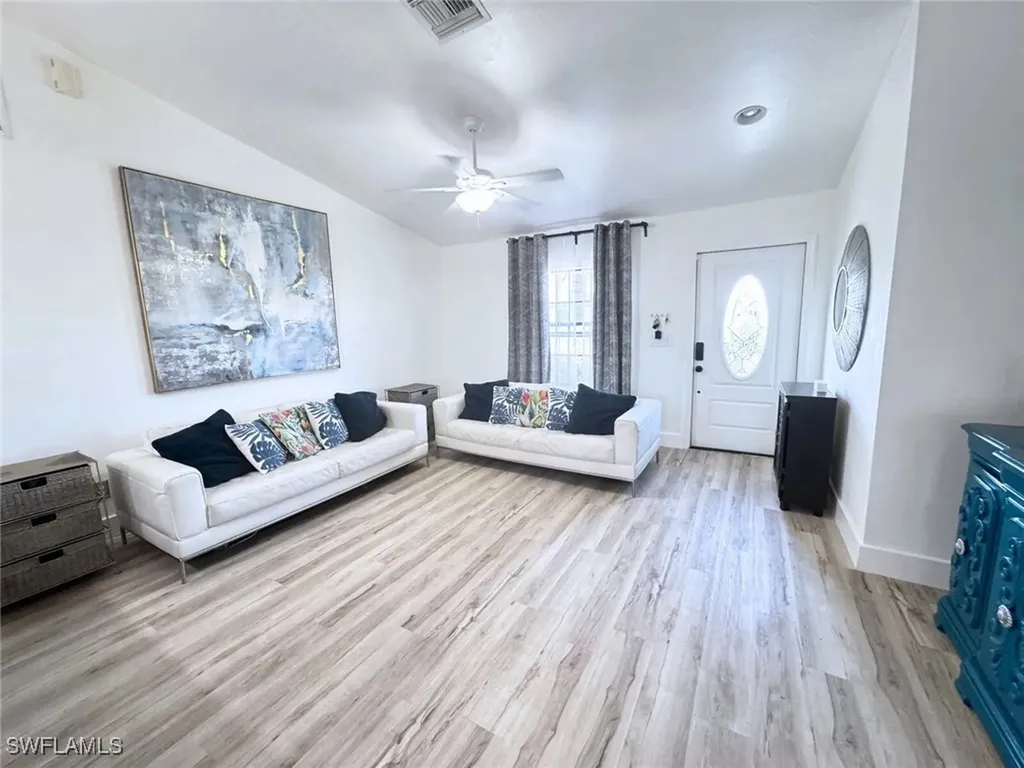 1616 NW 17th Street Cape Coral FL 33993