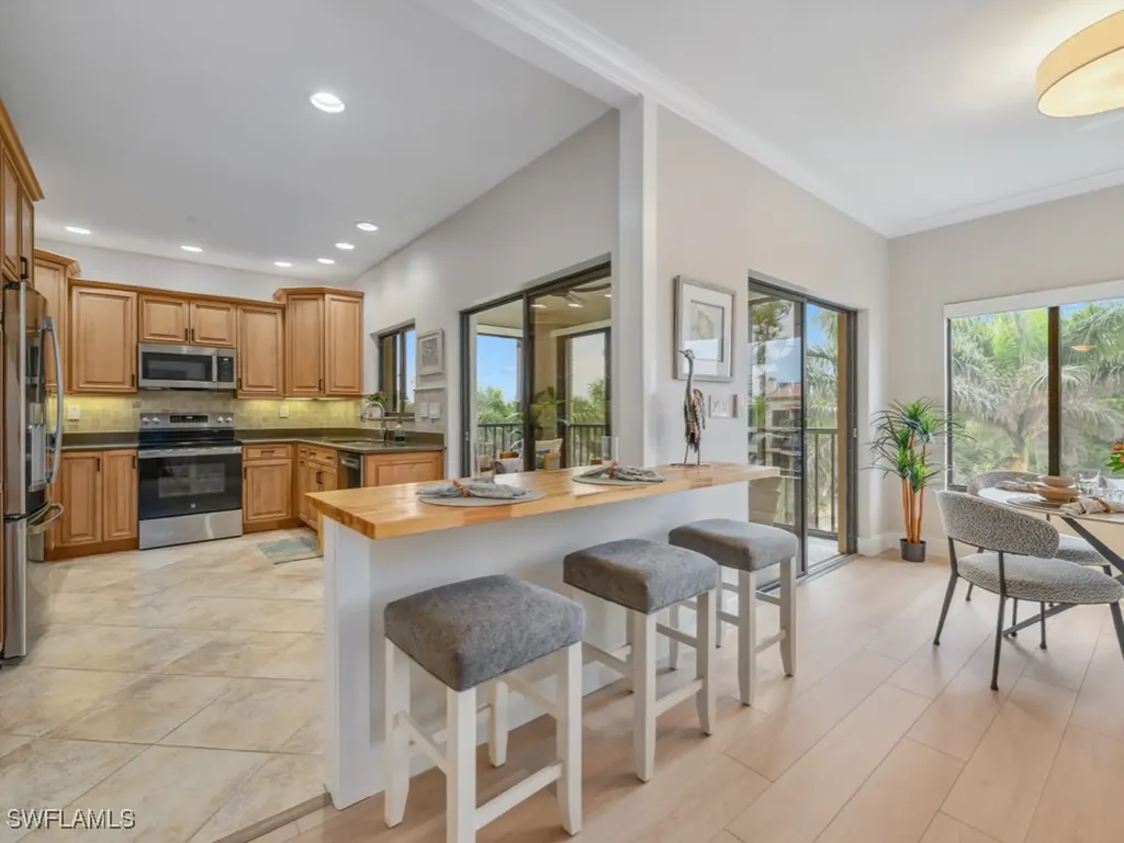 6760 Pelican Bay Boulevard Naples FL 34108