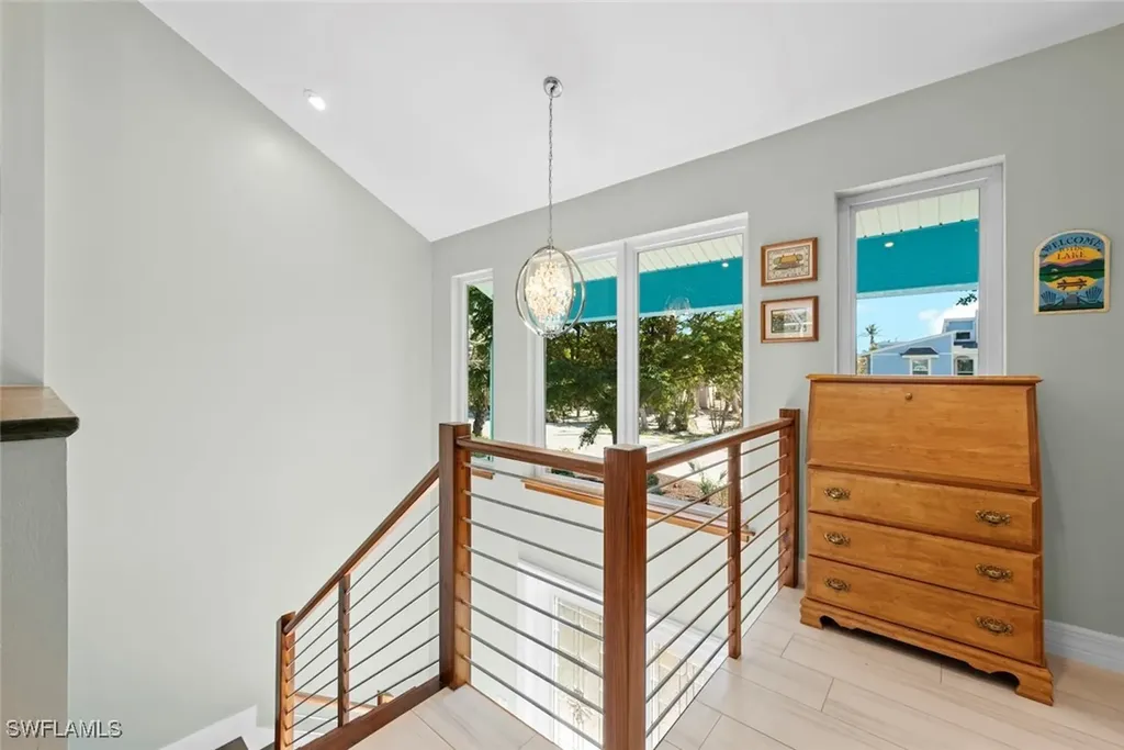 6450 Pine Avenue Sanibel FL 33957