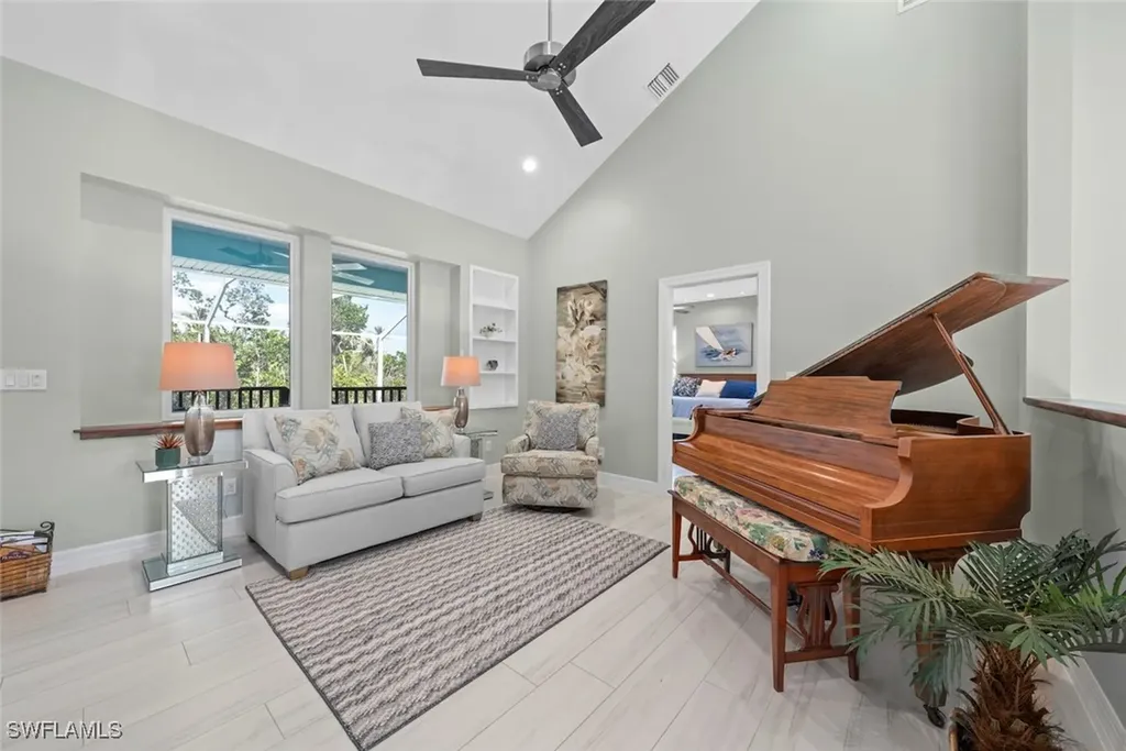 6450 Pine Avenue Sanibel FL 33957