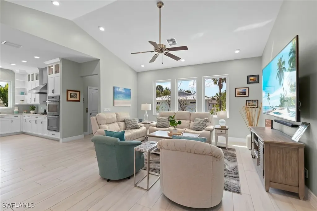 6450 Pine Avenue Sanibel FL 33957