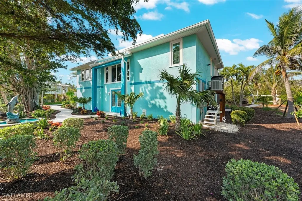 6450 Pine Avenue Sanibel FL 33957