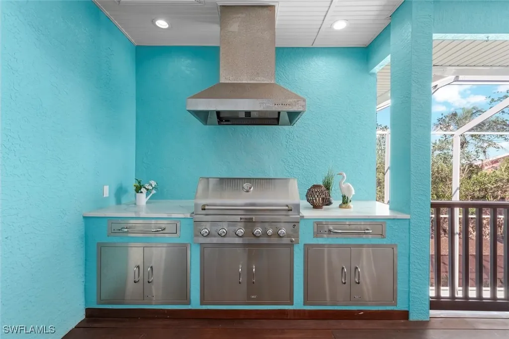 6450 Pine Avenue Sanibel FL 33957