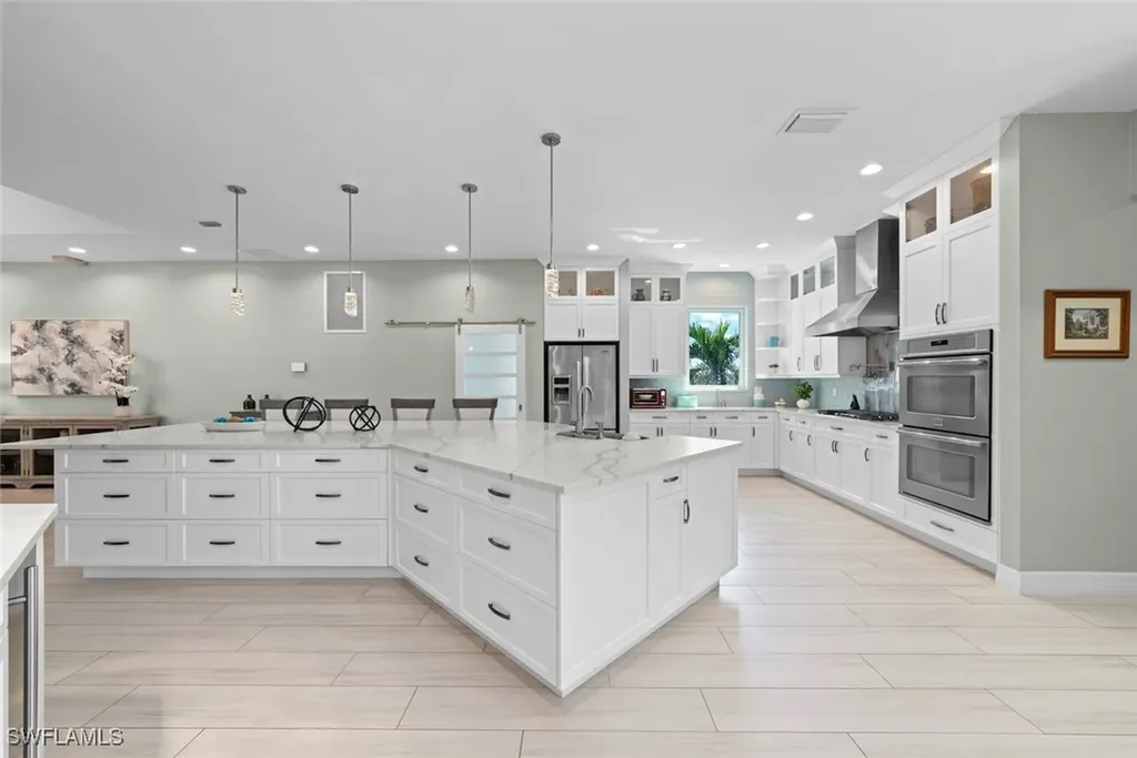 6450 Pine Avenue Sanibel FL 33957