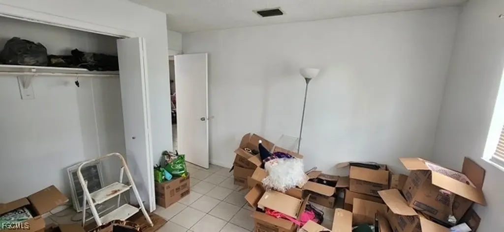 599 Avenue R SW Moore Haven FL 33471