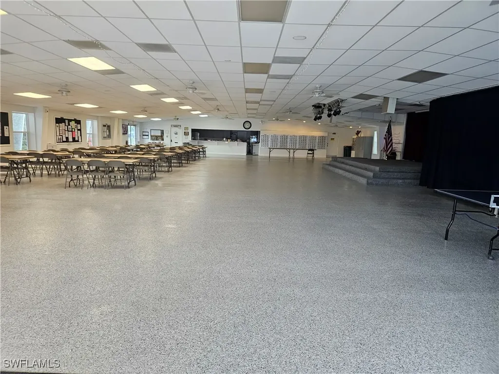 4 Onyx Drive Naples FL 34114