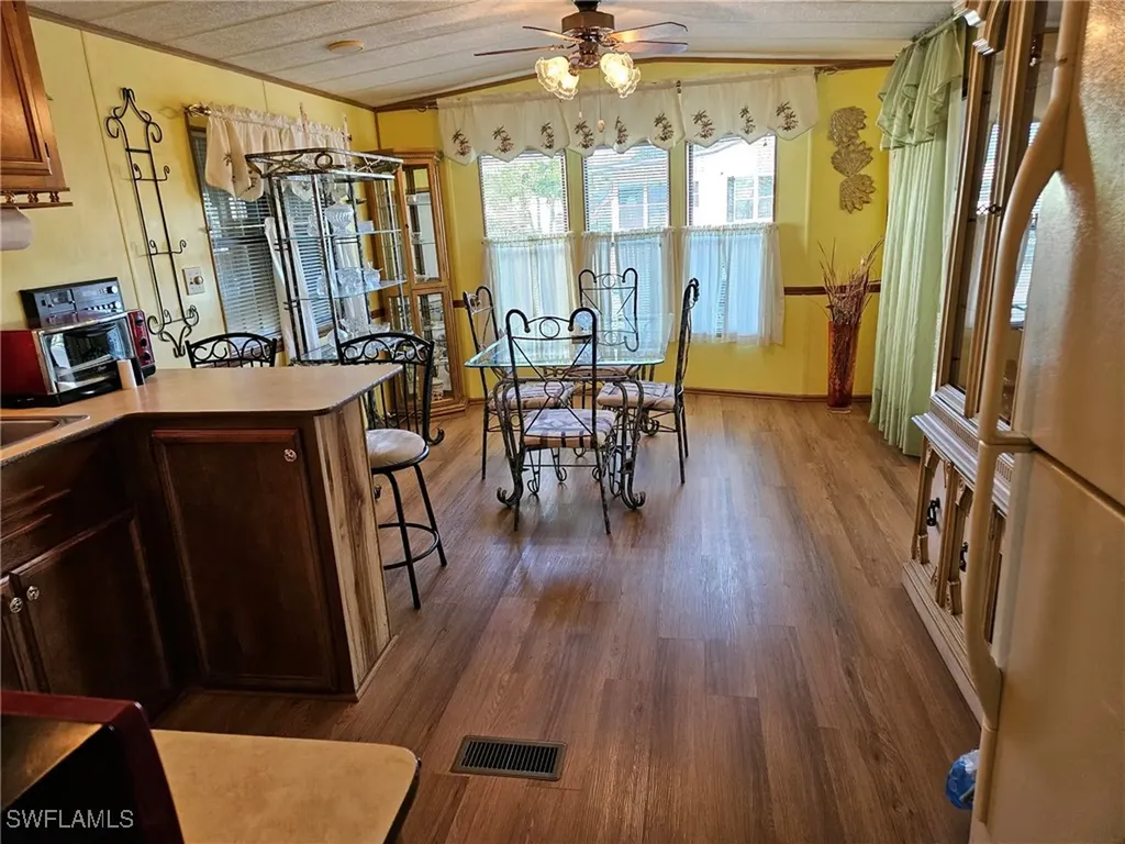 4 Onyx Drive Naples FL 34114