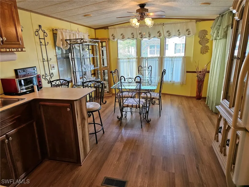 4 Onyx Drive Naples FL 34114