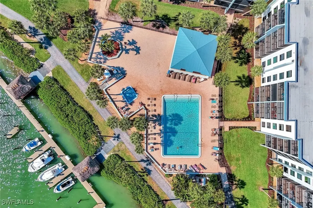 1085 Bald Eagle Drive Marco Island FL 34145
