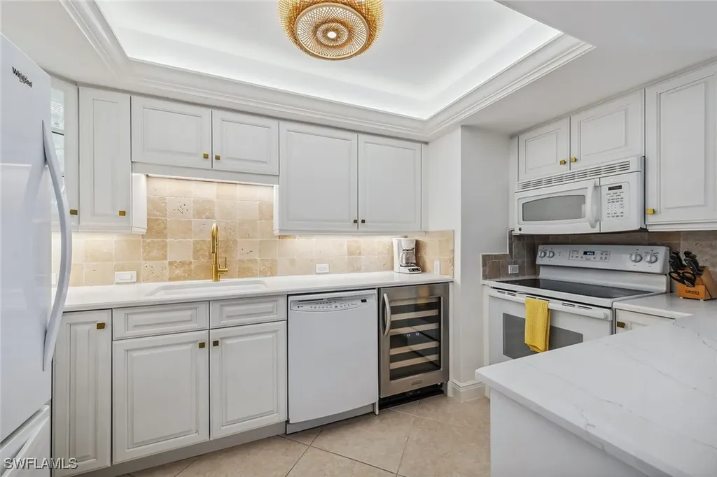 3443 Gulf Shore Boulevard N Naples FL 34103