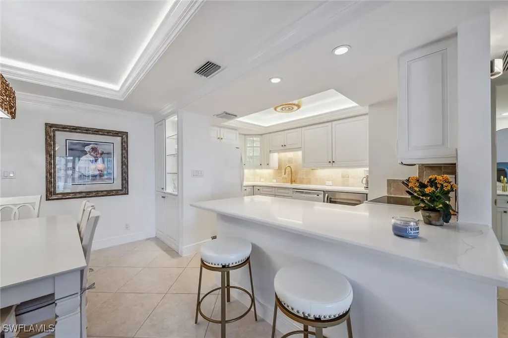 3443 Gulf Shore Boulevard N Naples FL 34103