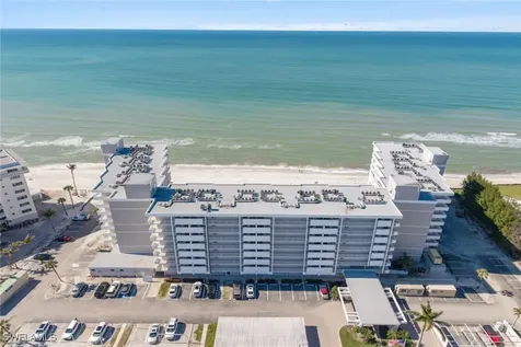 3443 Gulf Shore Boulevard N Naples FL 34103