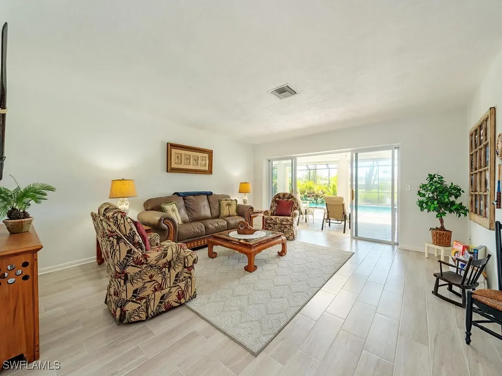 226 Torrey Pines Point Naples FL 34113