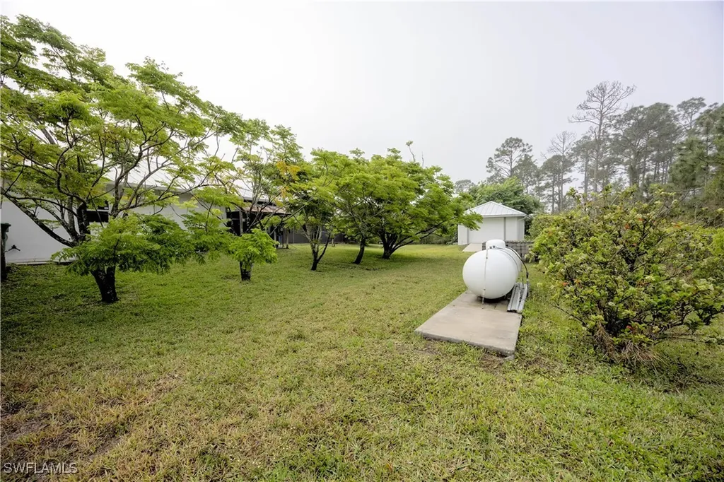 2618 35th Avenue NE Naples FL 34120
