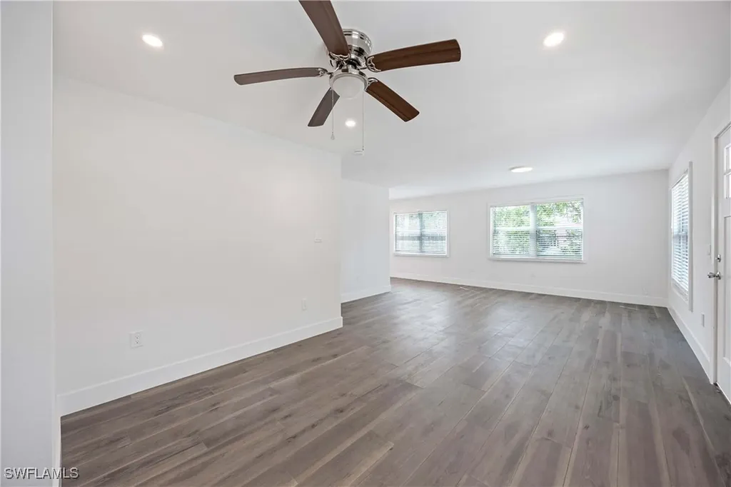 910 Fitzhugh Street Sanibel FL 33957