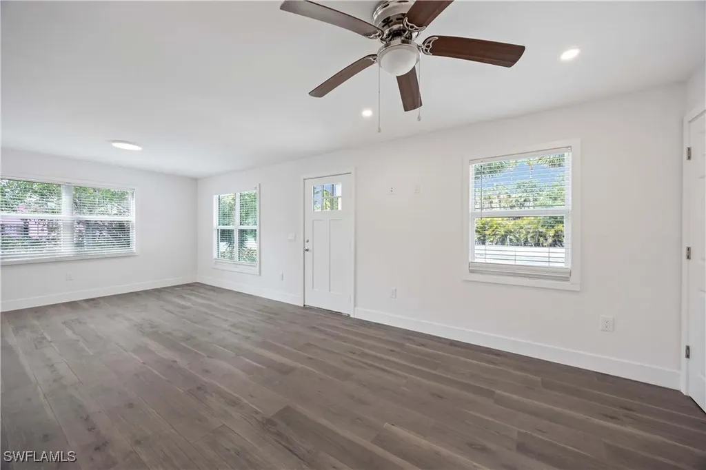 910 Fitzhugh Street Sanibel FL 33957