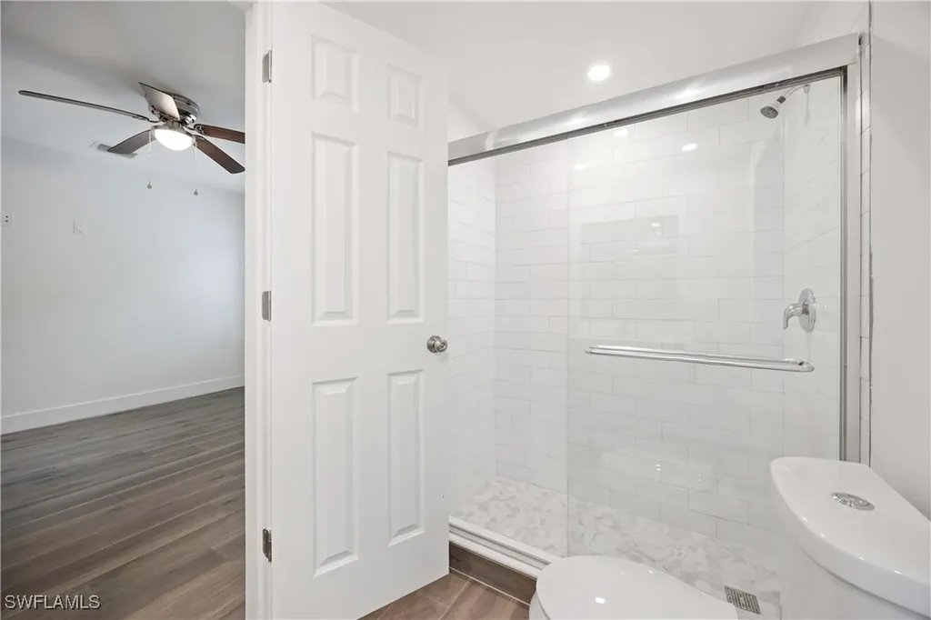 910 Fitzhugh Street Sanibel FL 33957