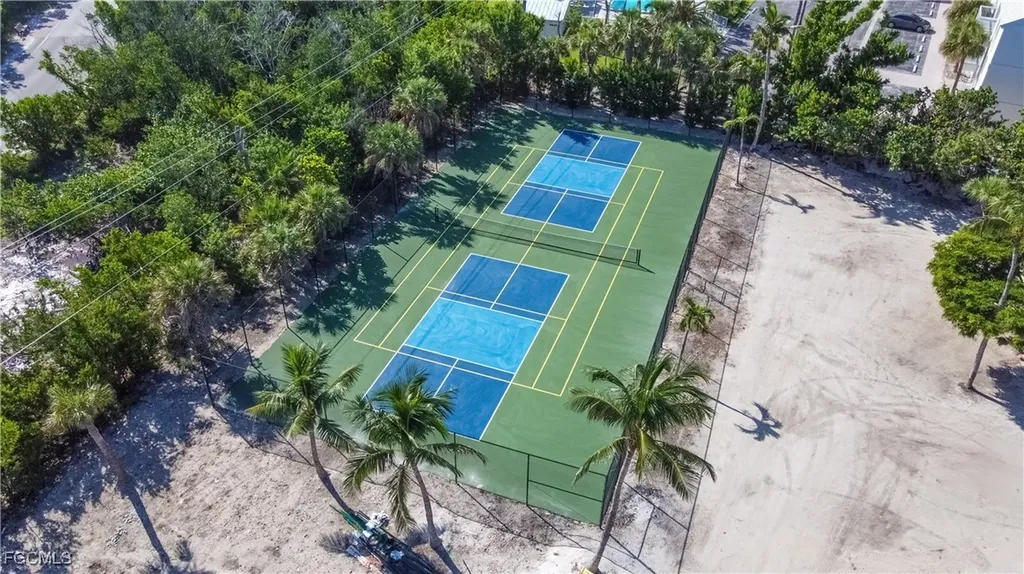1411 Beach Cottages Captiva FL 33924