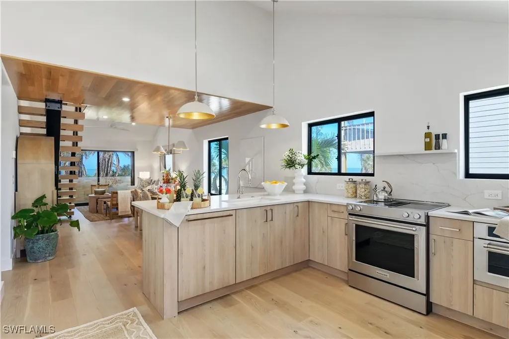 1411 Beach Cottages Captiva FL 33924