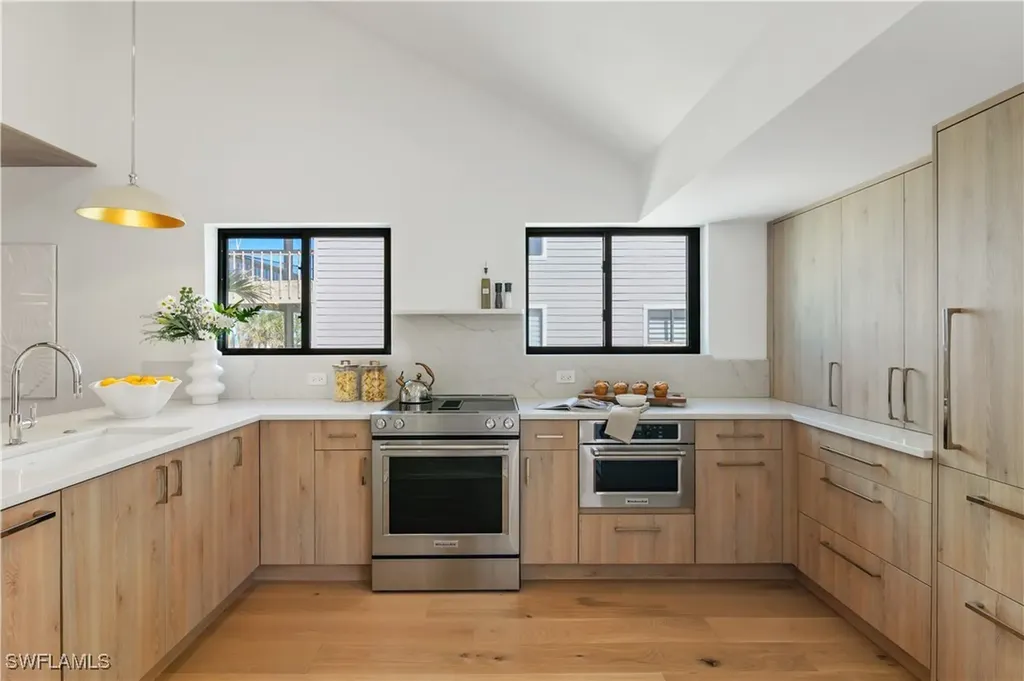 1411 Beach Cottages Captiva FL 33924