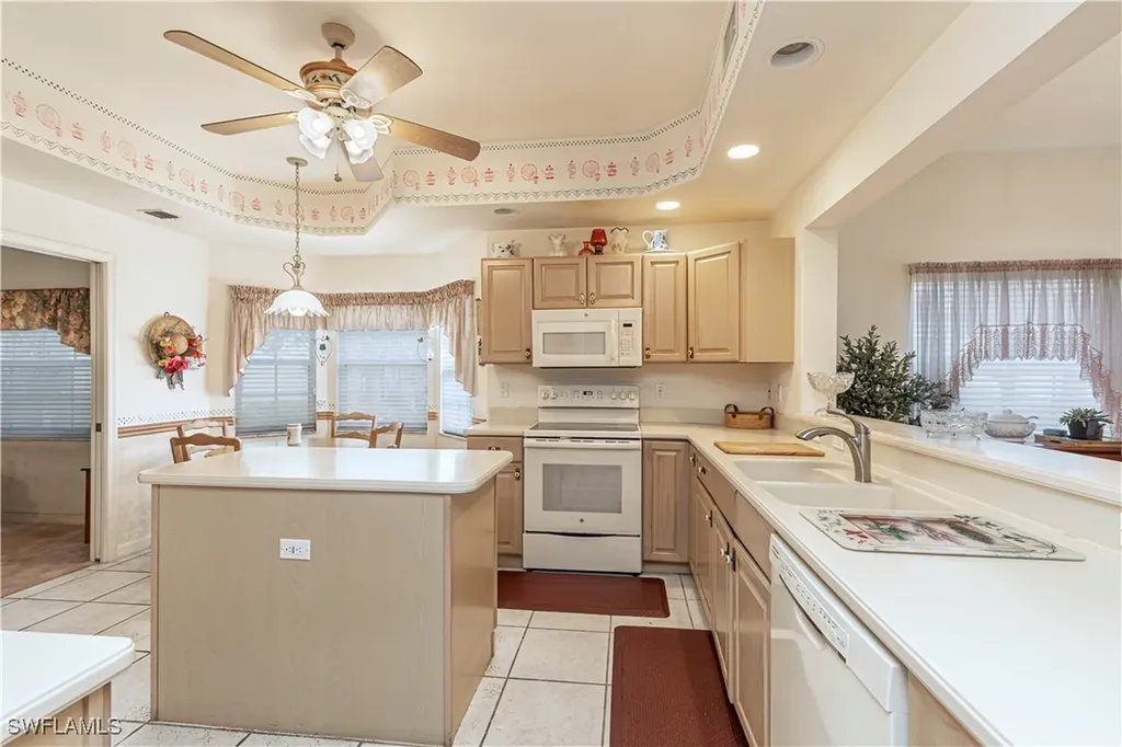 8440 Mystic Greens Way Naples FL 34113