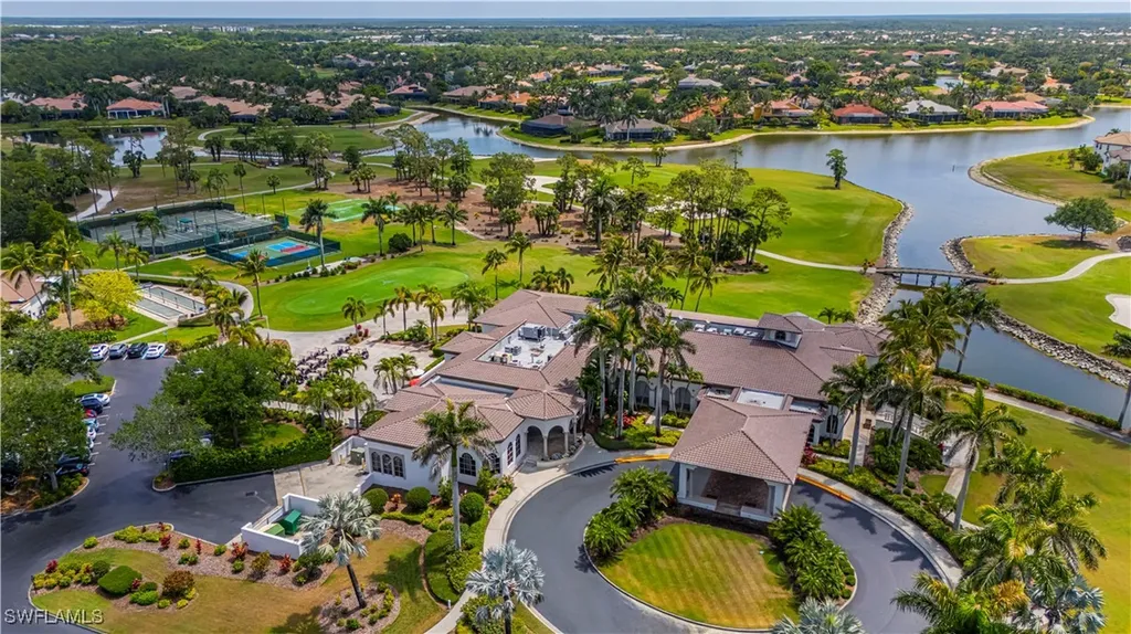 8440 Mystic Greens Way Naples FL 34113