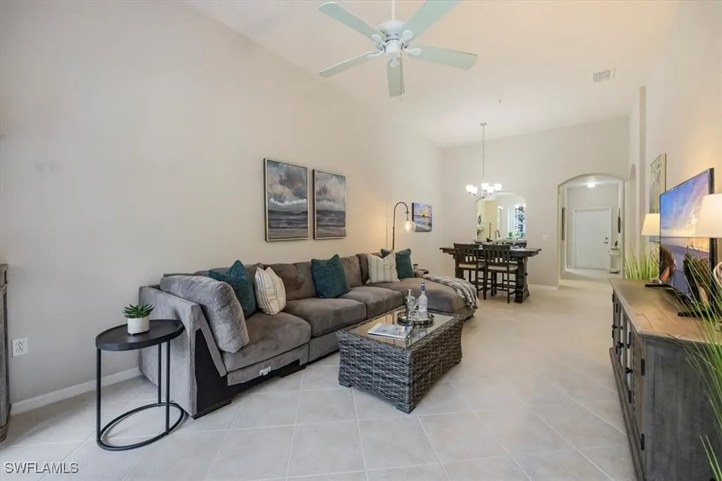 14120 Winchester Court Naples FL 34114