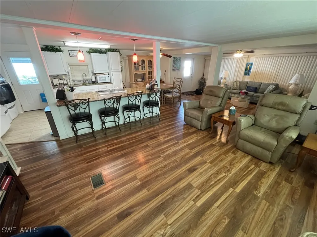 210 Cobblestone Lane North Fort Myers FL 33917