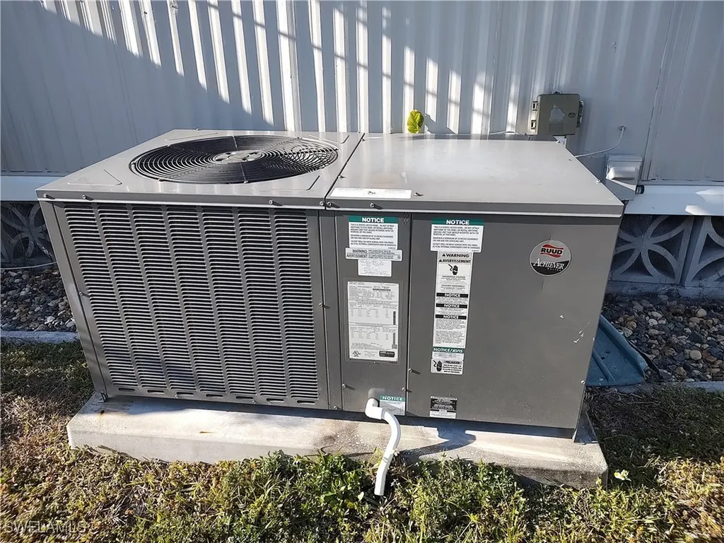 210 Cobblestone Lane North Fort Myers FL 33917