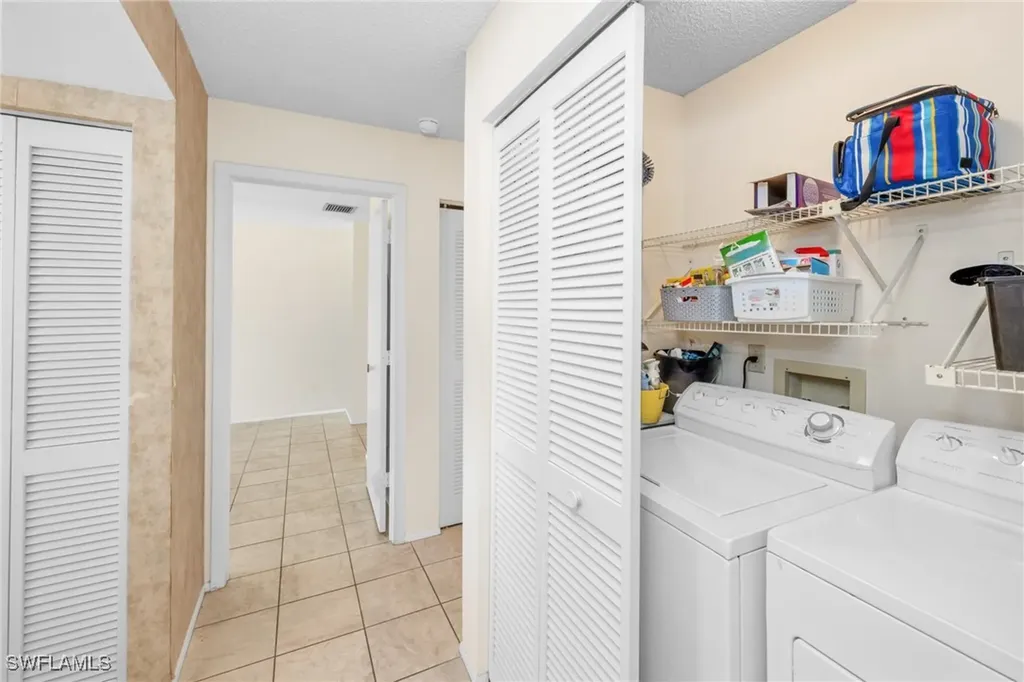 13391 Gateway Drive Fort Myers FL 33919