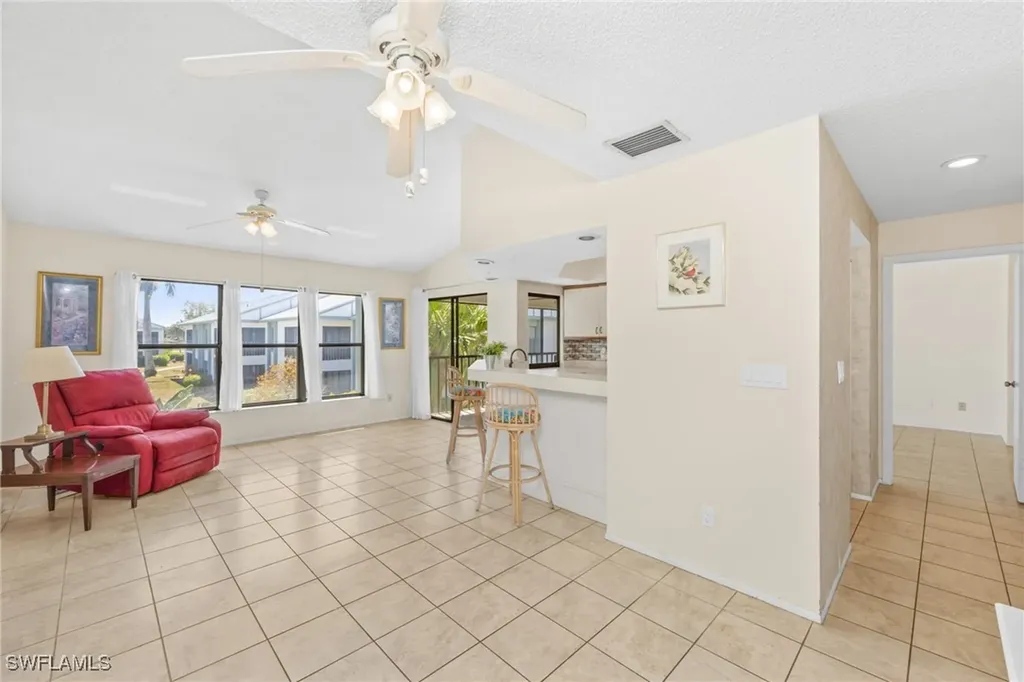 13391 Gateway Drive Fort Myers FL 33919