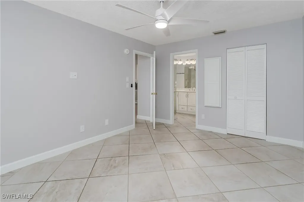 1706 Kings Lake Boulevard Naples FL 34112