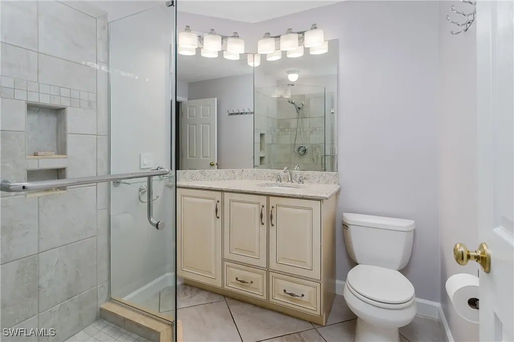 1706 Kings Lake Boulevard Naples FL 34112