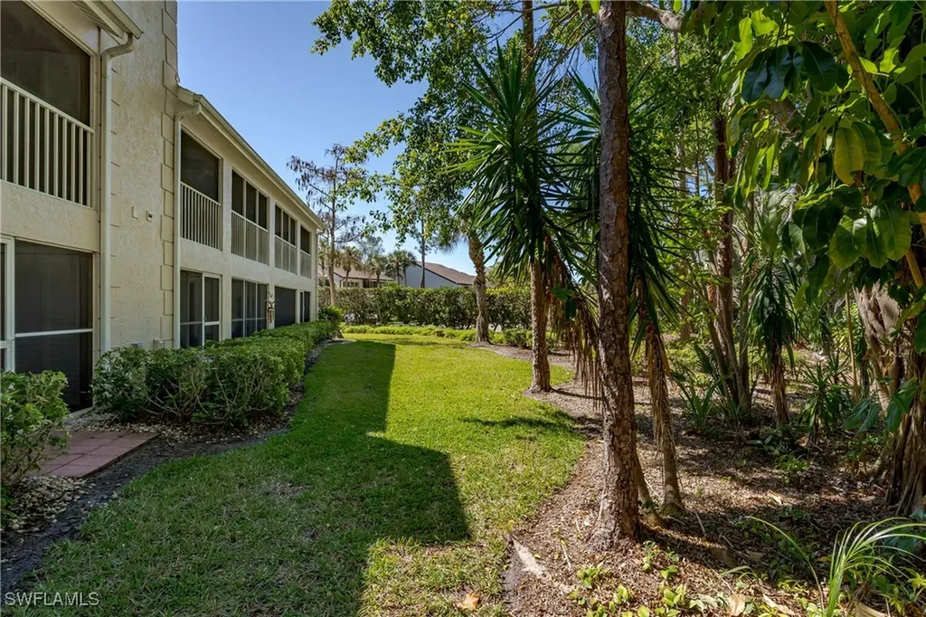 1706 Kings Lake Boulevard Naples FL 34112