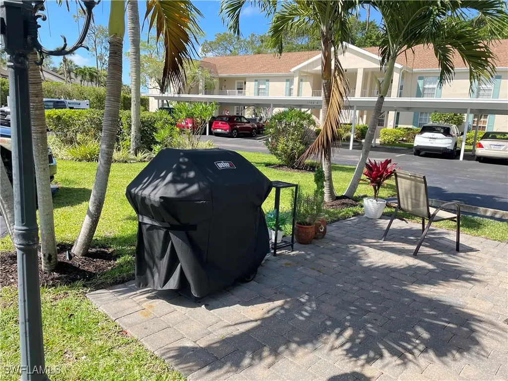 1706 Kings Lake Boulevard Naples FL 34112