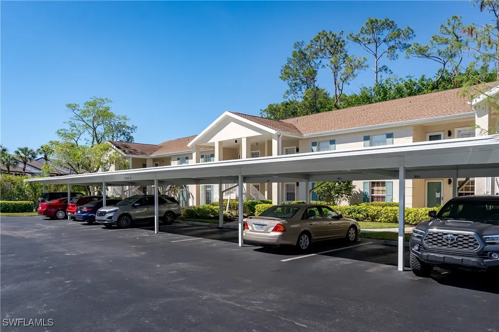 1706 Kings Lake Boulevard Naples FL 34112