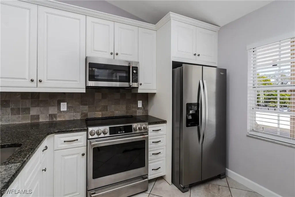 1706 Kings Lake Boulevard Naples FL 34112