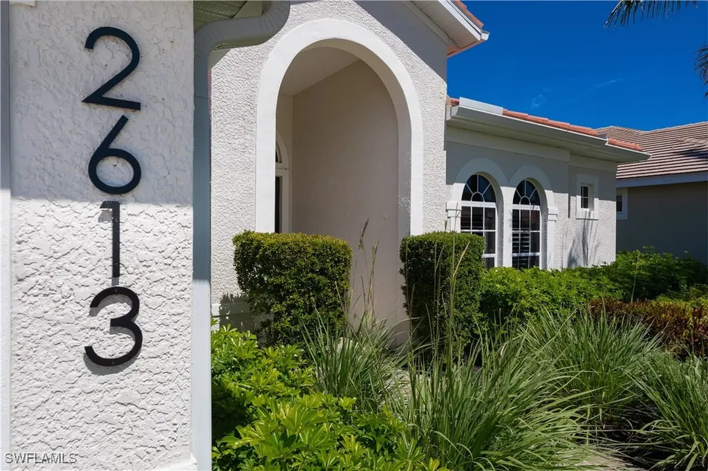 2613 Stonyhill Court Cape Coral FL 33991
