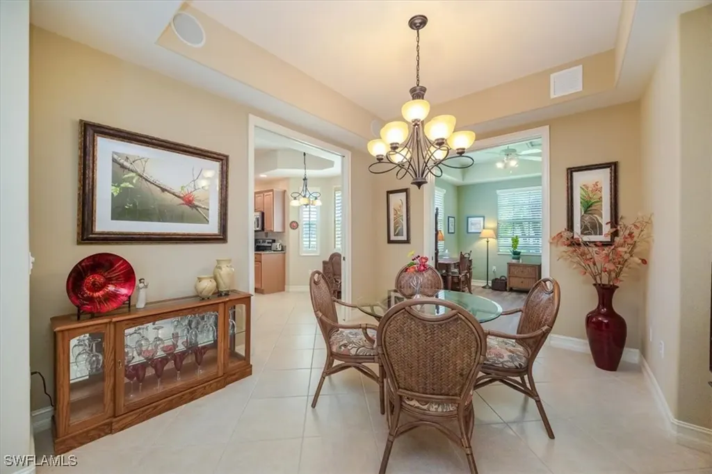 8637 Champions Point Naples FL 34113