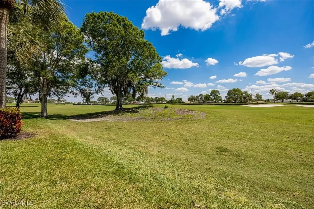 8637 Champions Point Naples FL 34113