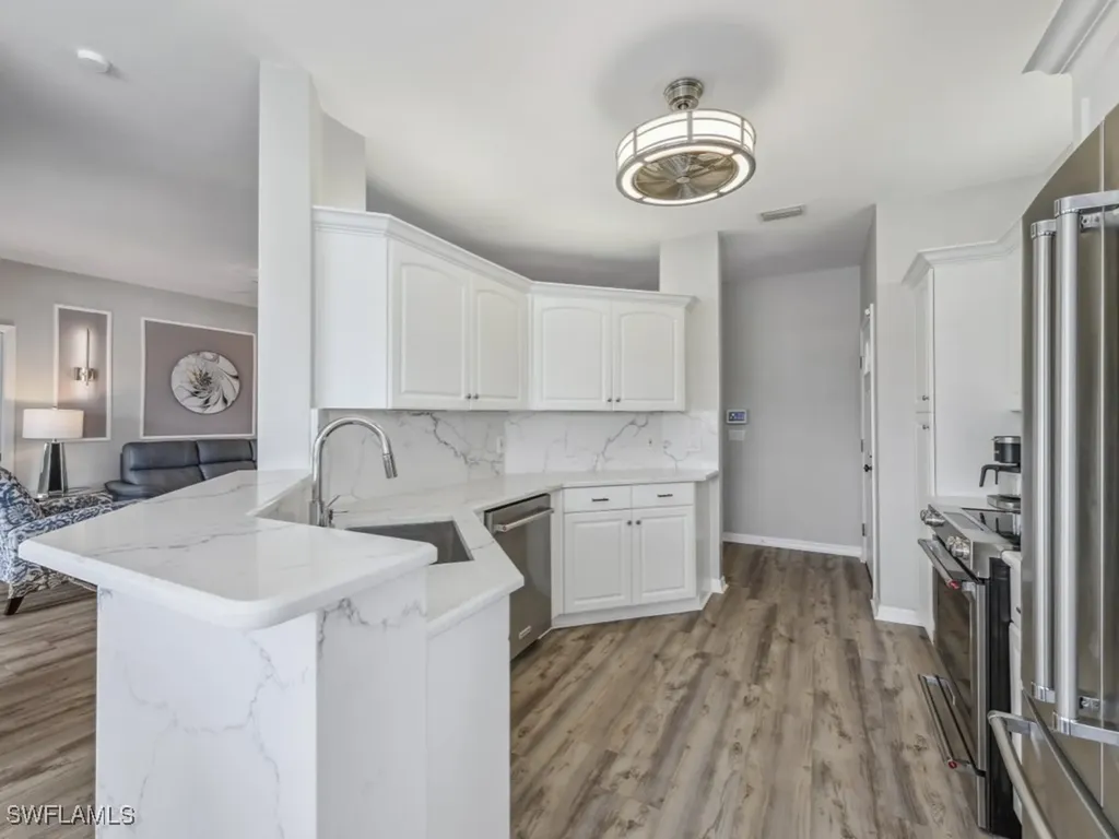 6050 Pinnacle Lane Naples FL 34110