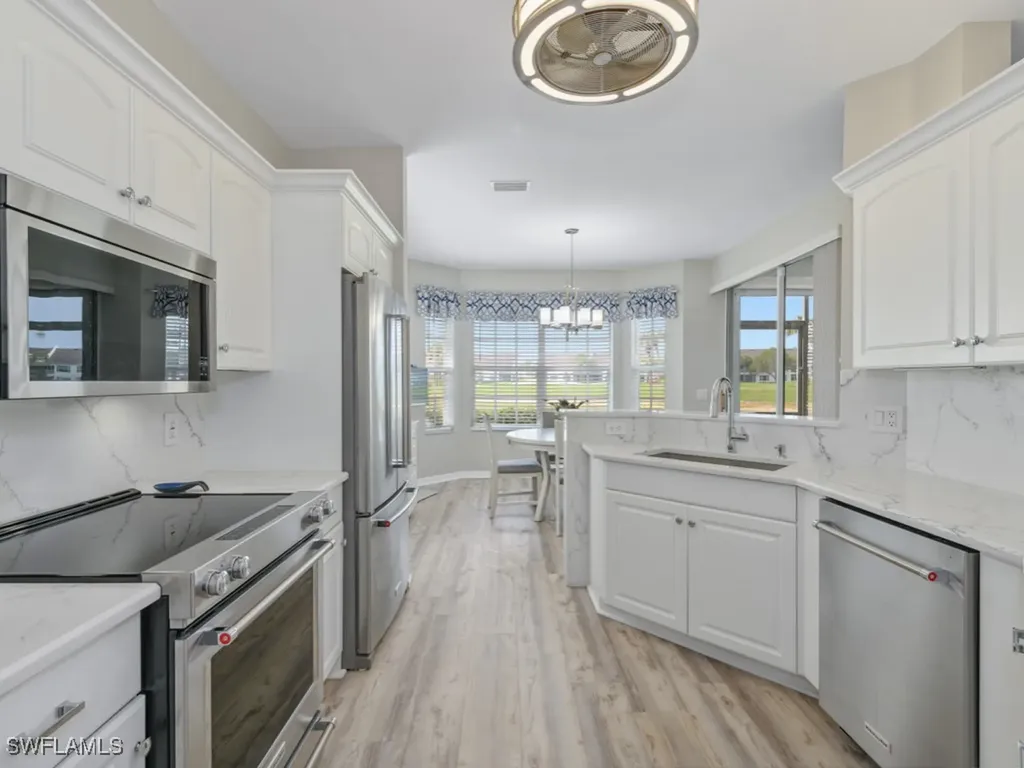 6050 Pinnacle Lane Naples FL 34110