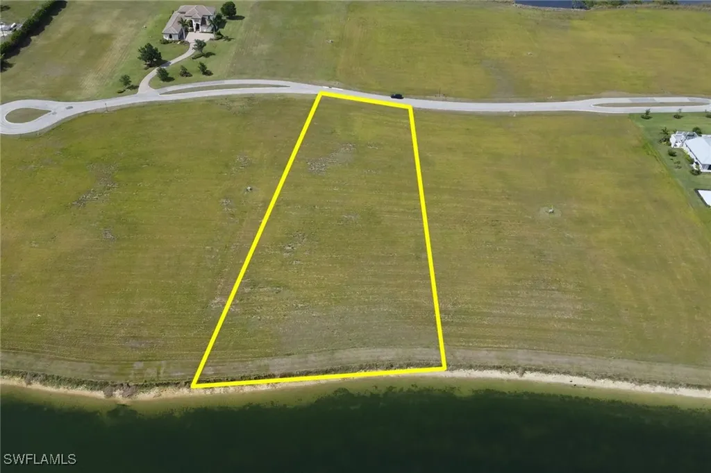 22728 Yellow Button Lane Alva FL 33920