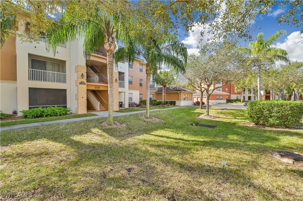 3957 Pomodoro Circle Cape Coral FL 33909