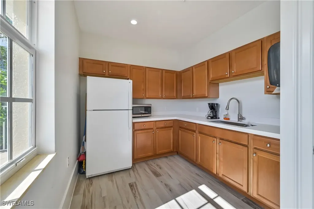 3957 Pomodoro Circle Cape Coral FL 33909