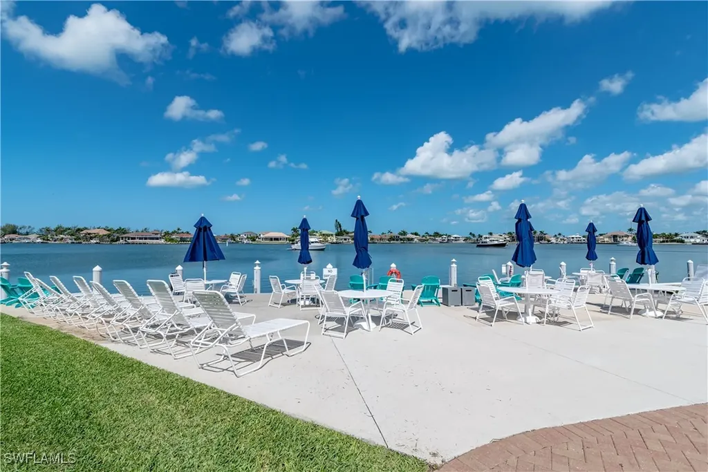661 W Elkcam Circle Marco Island FL 34145